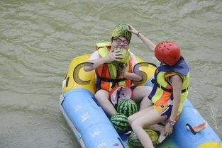 吃瓜看戏水上娱乐视频,吃瓜看戏,水上娱乐视频盛宴 第3张 吃瓜看戏水上娱乐视频,吃瓜看戏,水上娱乐视频盛宴 第3张